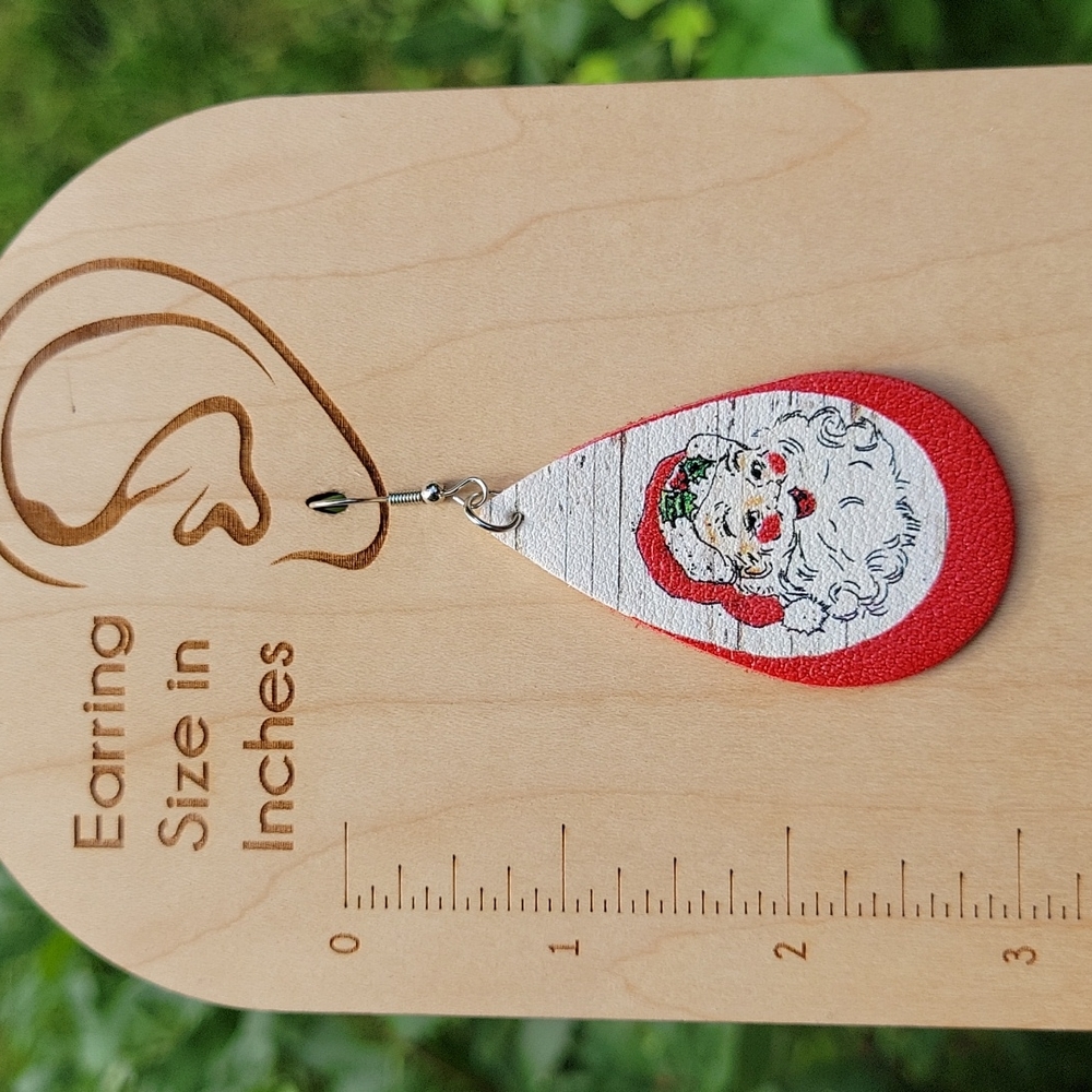 Vintage Santa Teardrop Earrings, vegan leather - Picture 3 of 4